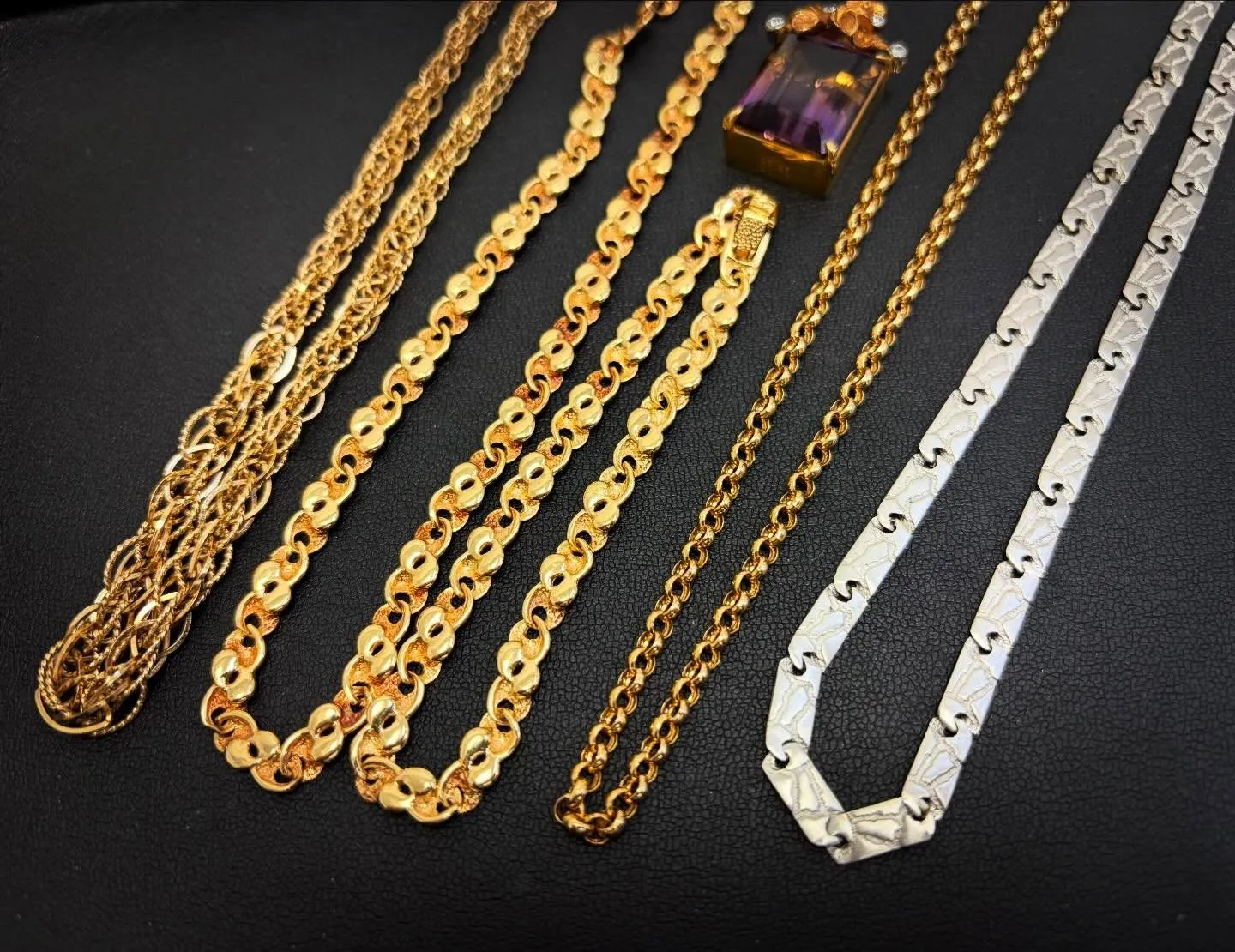 《K18ネックレス・Pt850ネックレス》